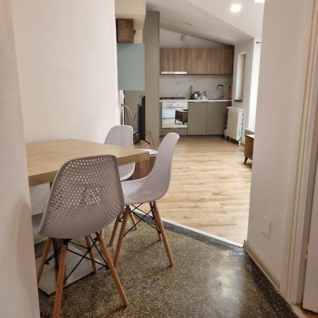 בוקרשט Cozy Apartment Near City Center מראה חיצוני תמונה