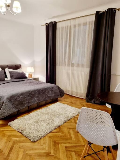 בוקרשט Cozy Apartment Near City Center מראה חיצוני תמונה