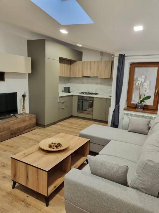 בוקרשט Cozy Apartment Near City Center מראה חיצוני תמונה